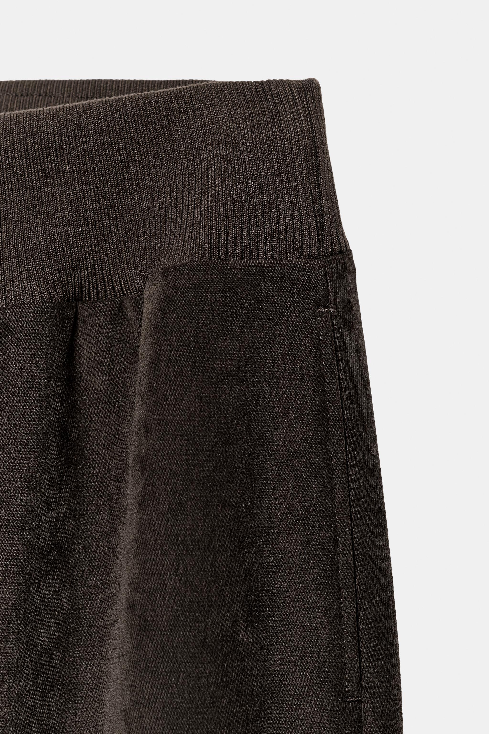 WIDE-LEG RIBBED-WAIST PANTS